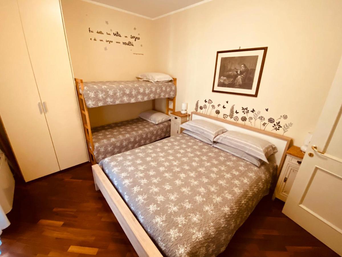 Amici Miei Rooms Crémone Extérieur photo